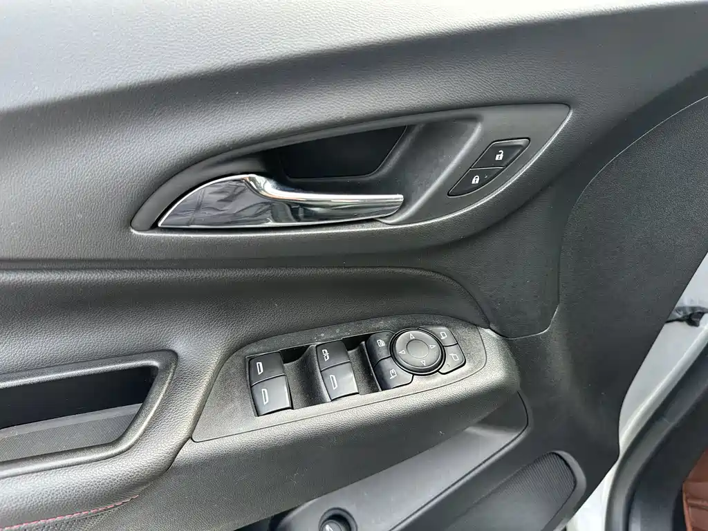 Chevrolet Equinox 2020 — фото 19