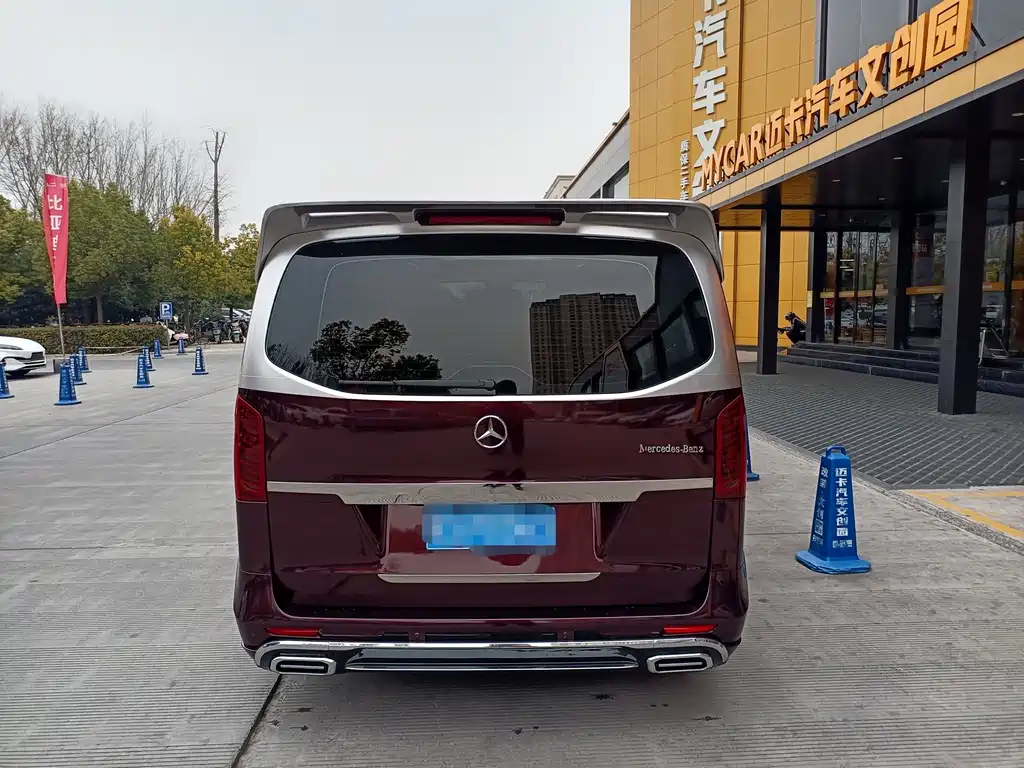 Mercedes-Benz Vito 2022 — фото 10