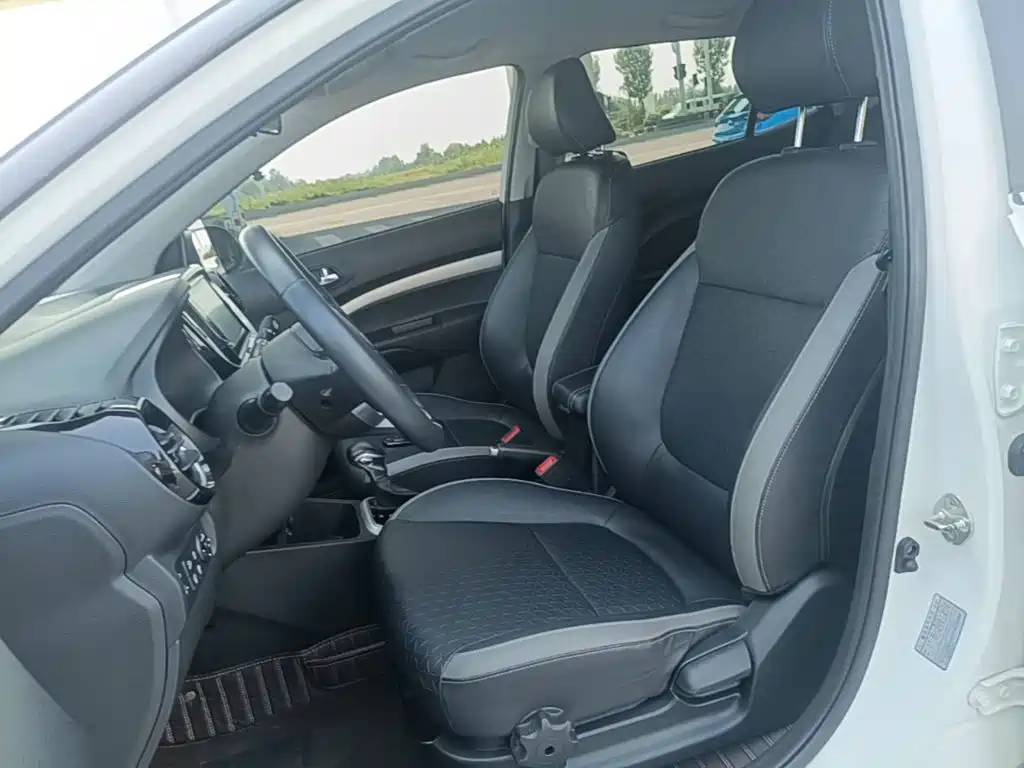 Kia KX1 2019 — фото 15