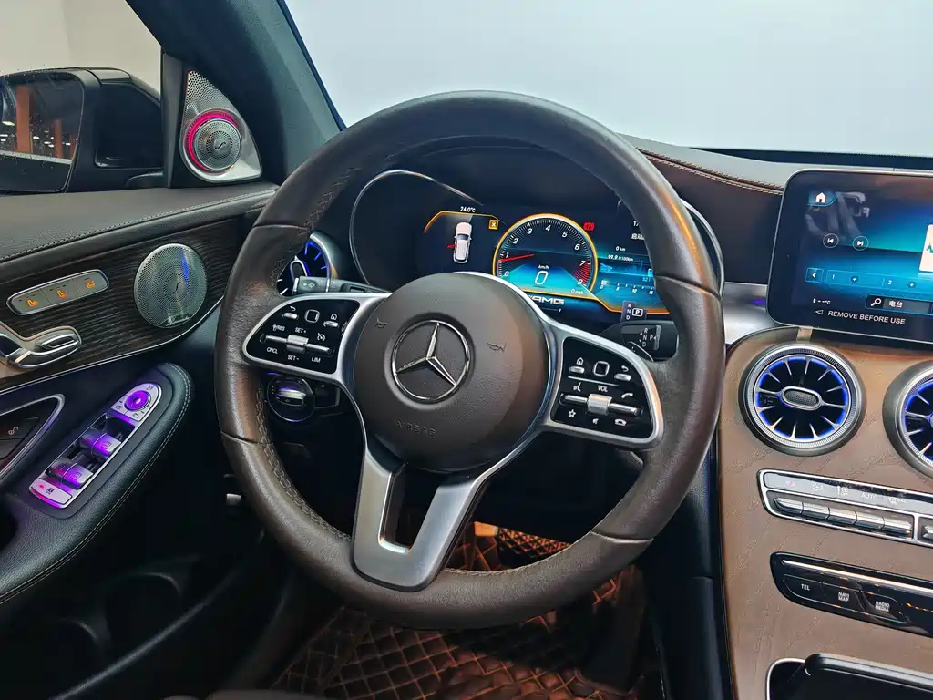 Mercedes-Benz GLC 2022 — фото 16