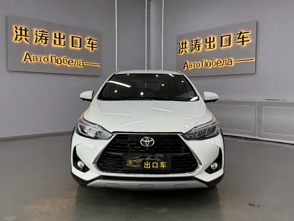Toyota Yaris L 2022