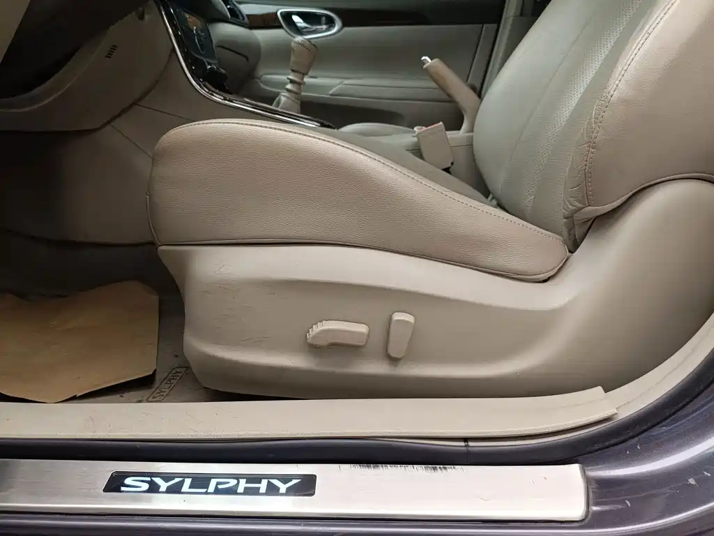 Nissan Sylphy 2012 — фото 10