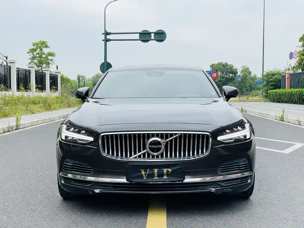 Volvo S90 PHEV 2021 — фото 31