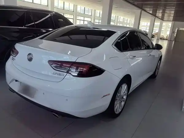 Buick Regal 2020