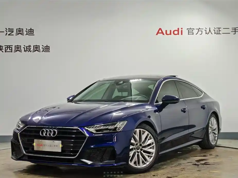 Audi A7 2021 — фото 1