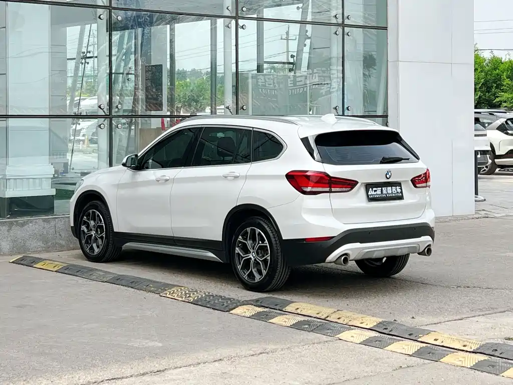 BMW X1 2020 — фото 6