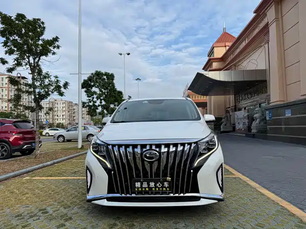 GAC Trumpchi M8 2021