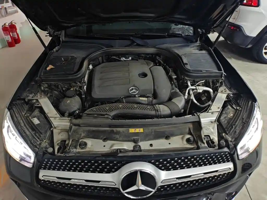 Mercedes-Benz GLC 2020 — фото 20