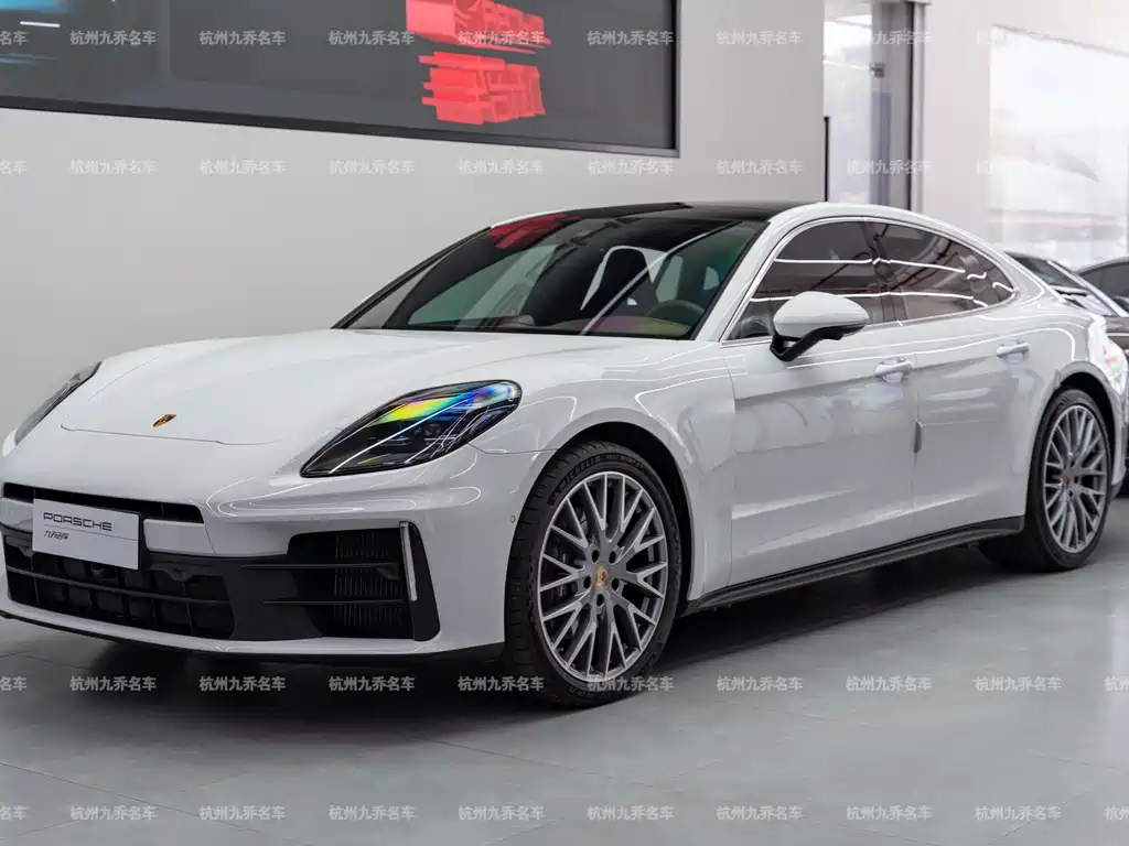 Porsche Panamera 2025 — фото 1