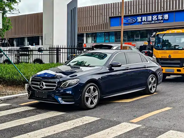 Mercedes-Benz E-Class 2020