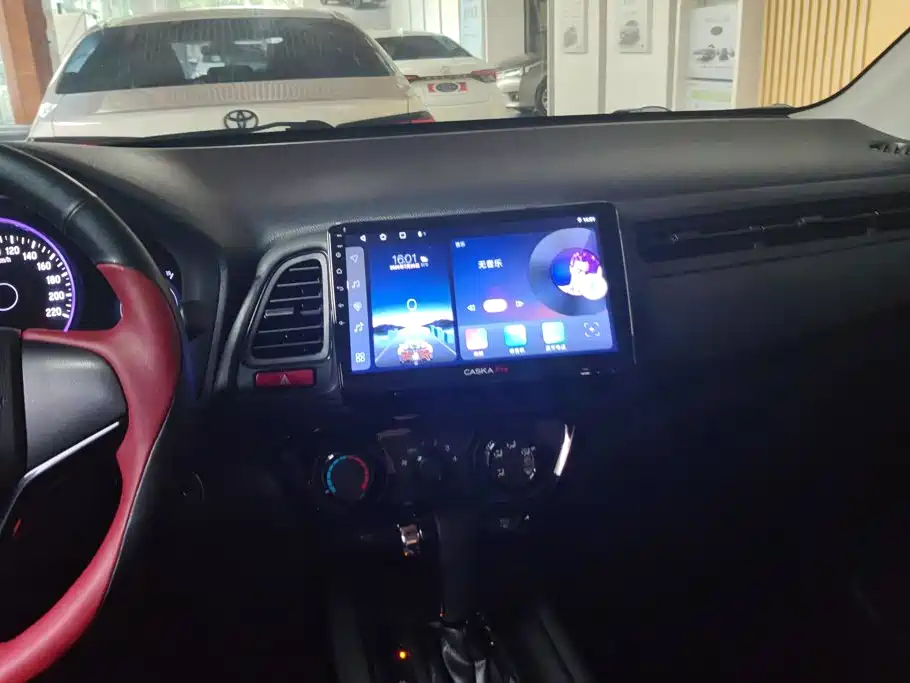 Honda Vezel 2018 — фото 13