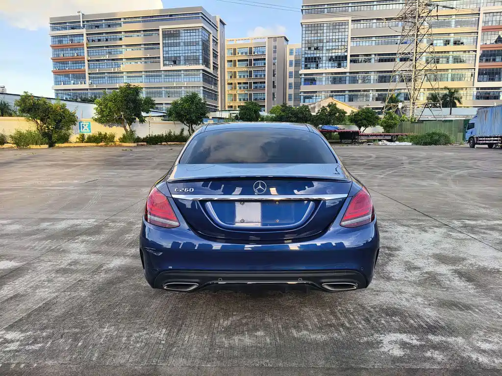 Mercedes-Benz C-Class 2018