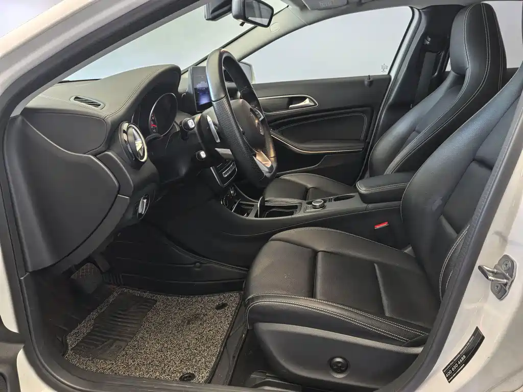Mercedes-Benz GLA 2019 — фото 14