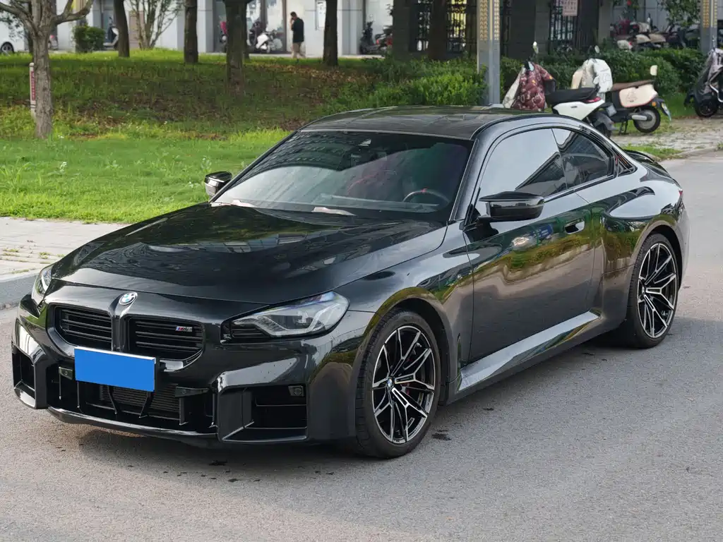 BMW M2 2024