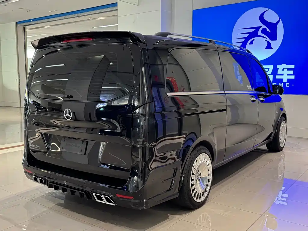 Mercedes-Benz Vito 2022 — фото 16