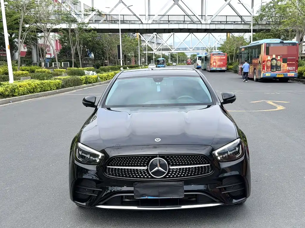 Mercedes-Benz E-Class 2021