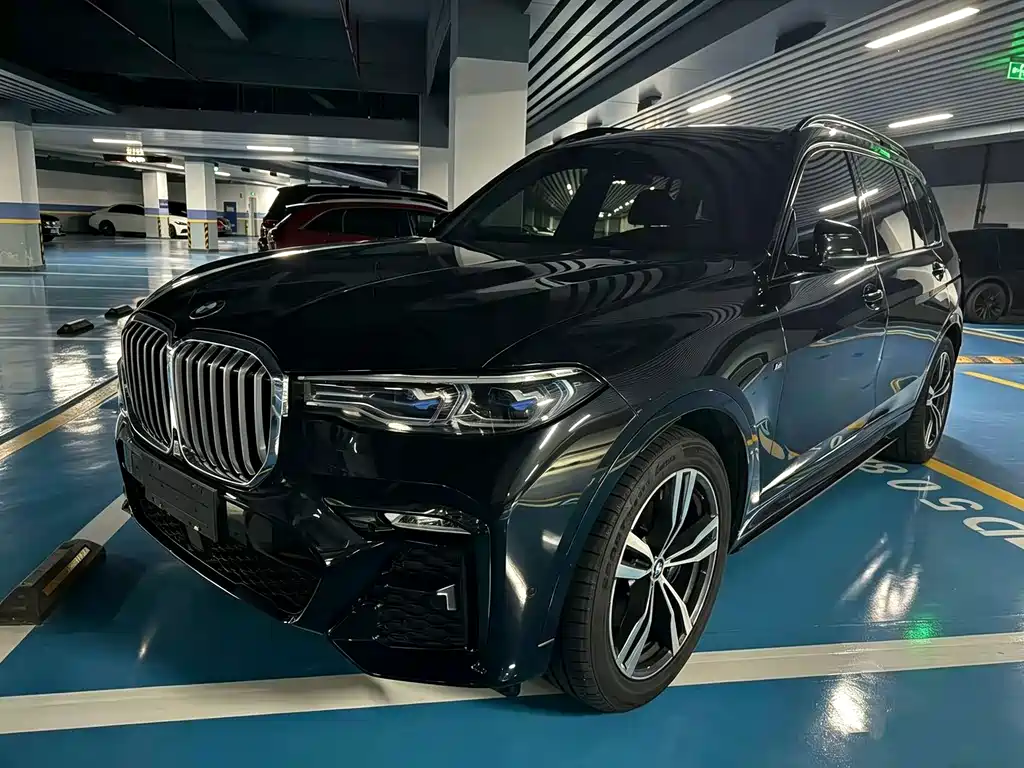BMW X7 2019 — фото 1