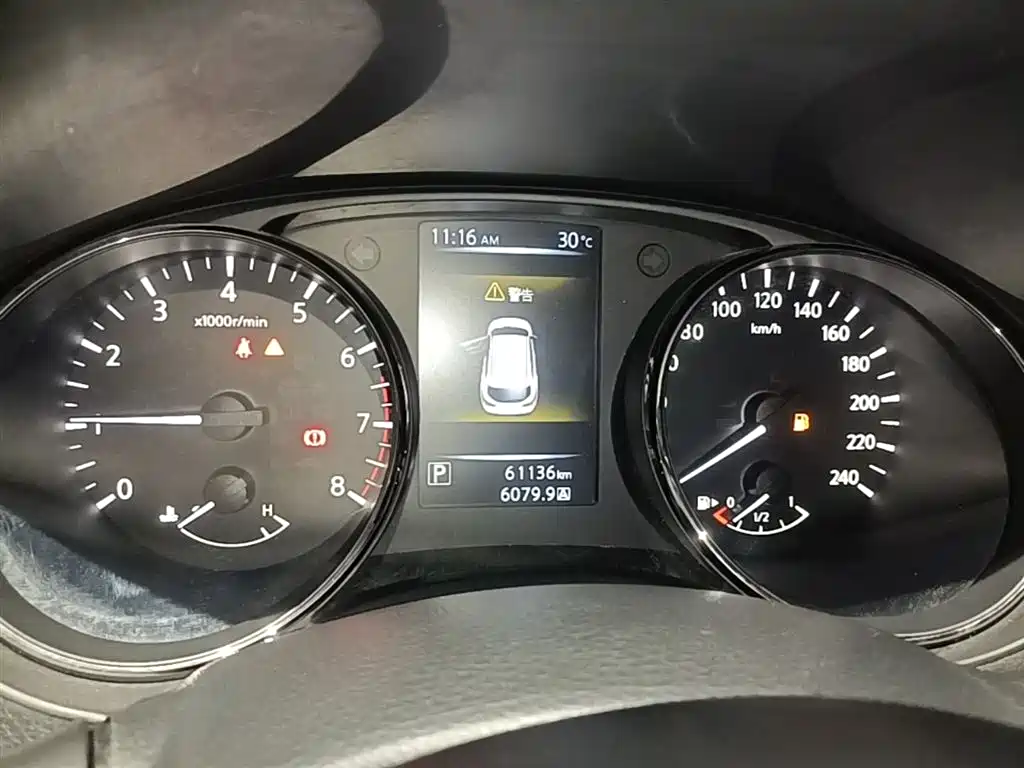 Nissan Qashqai 2017 — фото 12