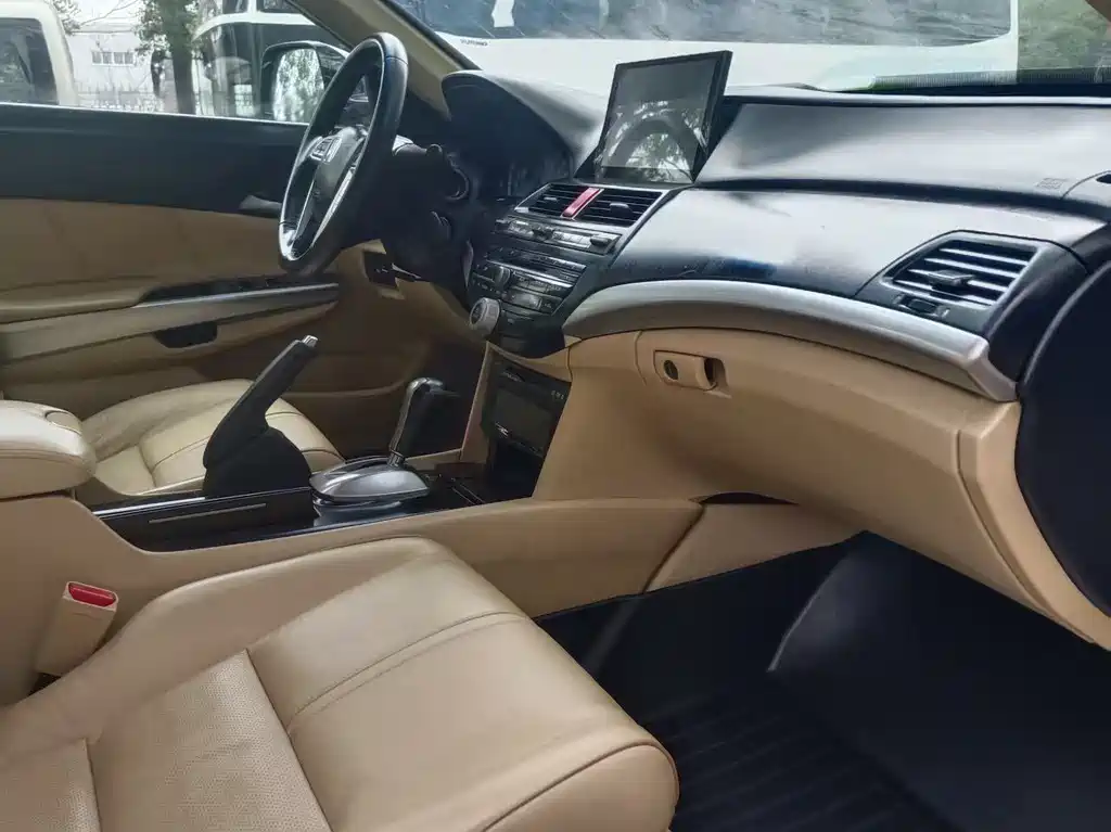 Honda Crosstour 2014
