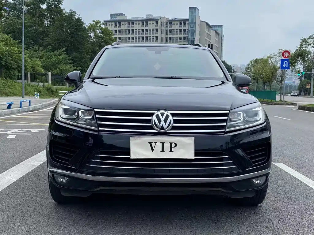 Volkswagen Touareg 2016 — фото 2