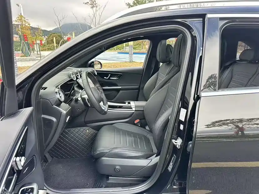 Mercedes-Benz GLC 2024