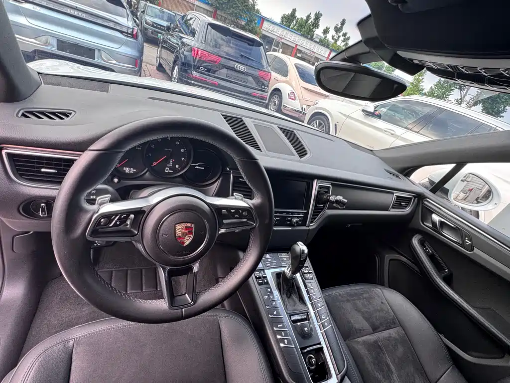 Porsche Macan 2015 — фото 6