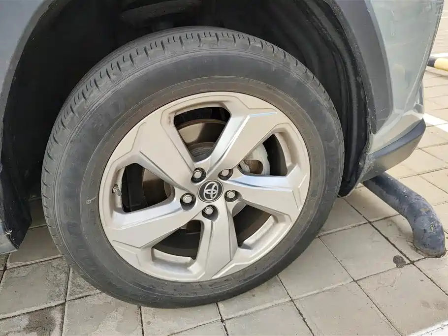 Toyota RAV4 2020