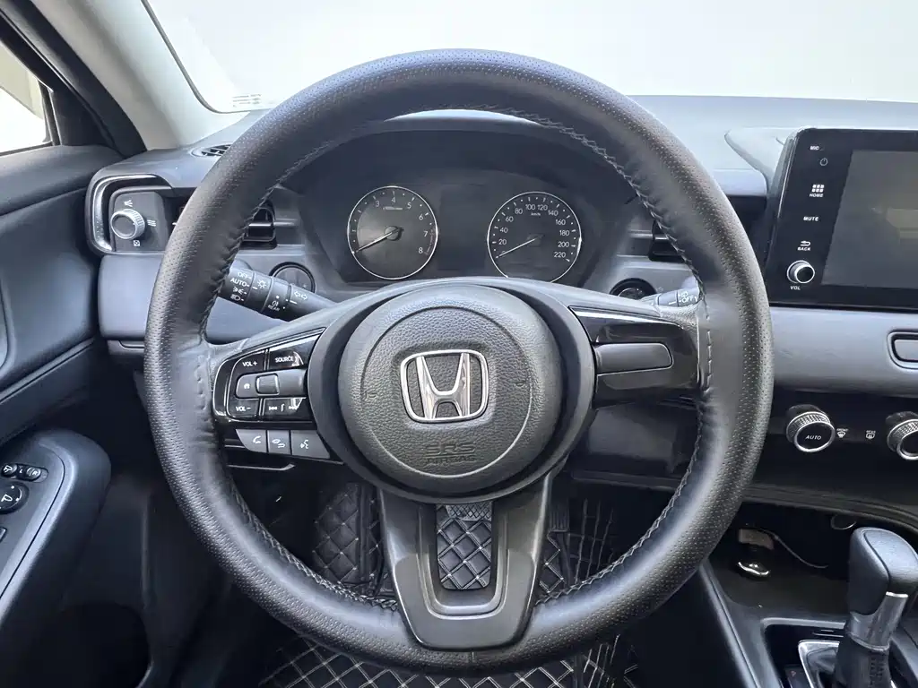 Honda Vezel 2023 — фото 9
