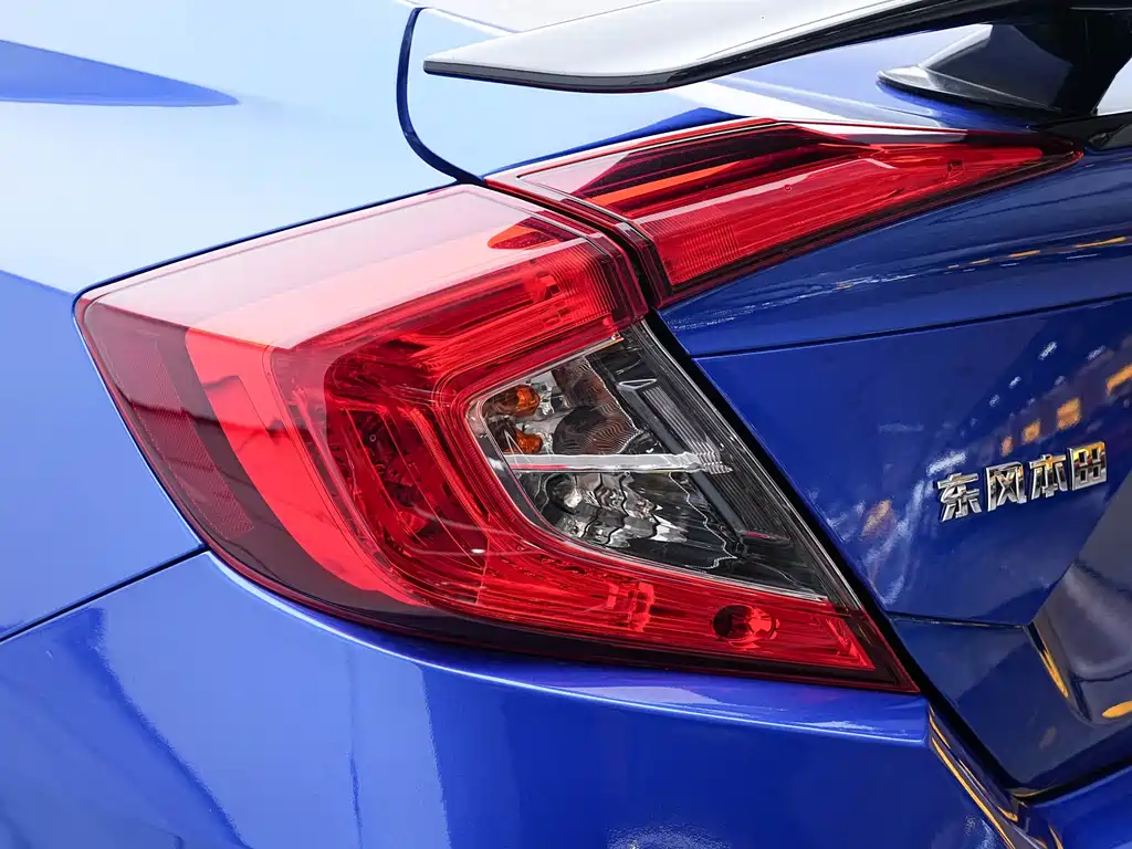 Honda Civic 2020 — фото 25