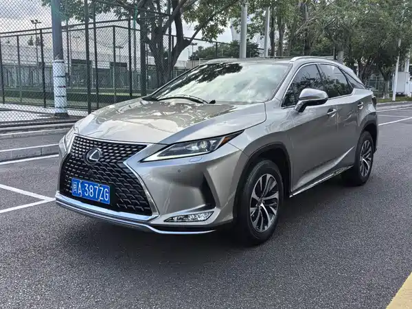 Lexus RX 2022