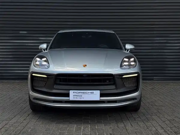 Porsche Macan 2022