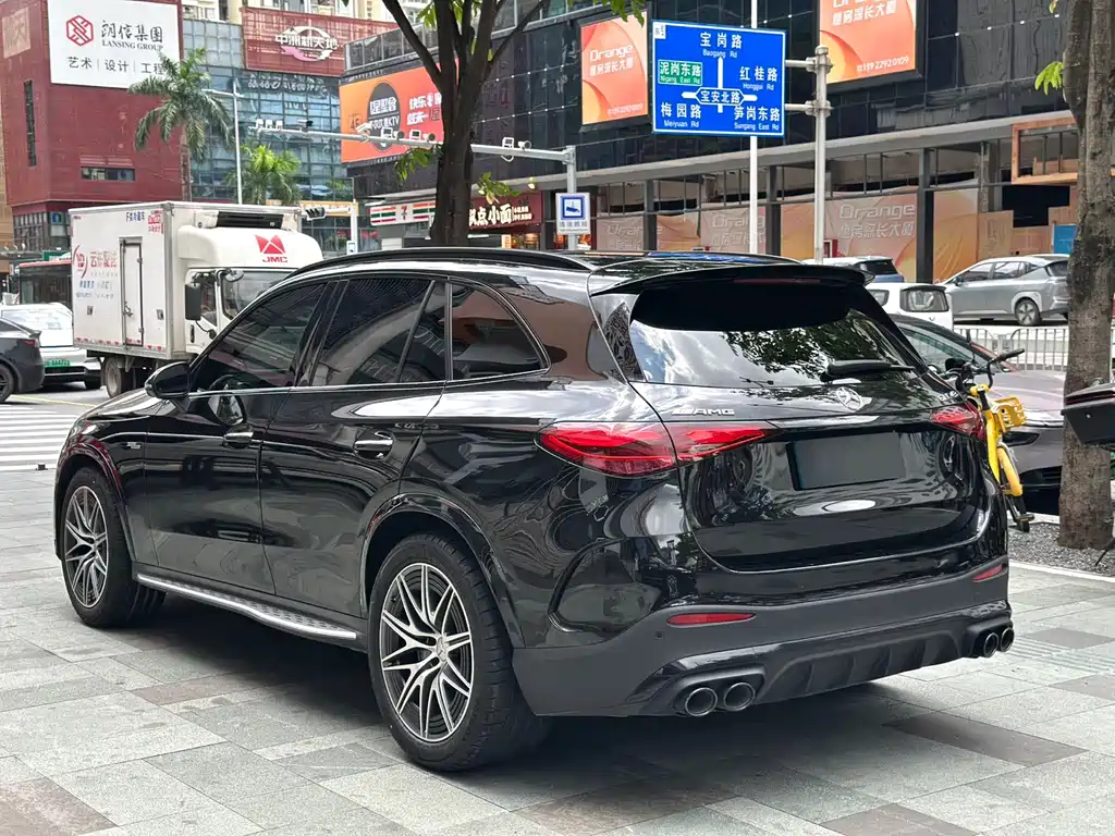 Mercedes-Benz GLC AMG 2024 — фото 9