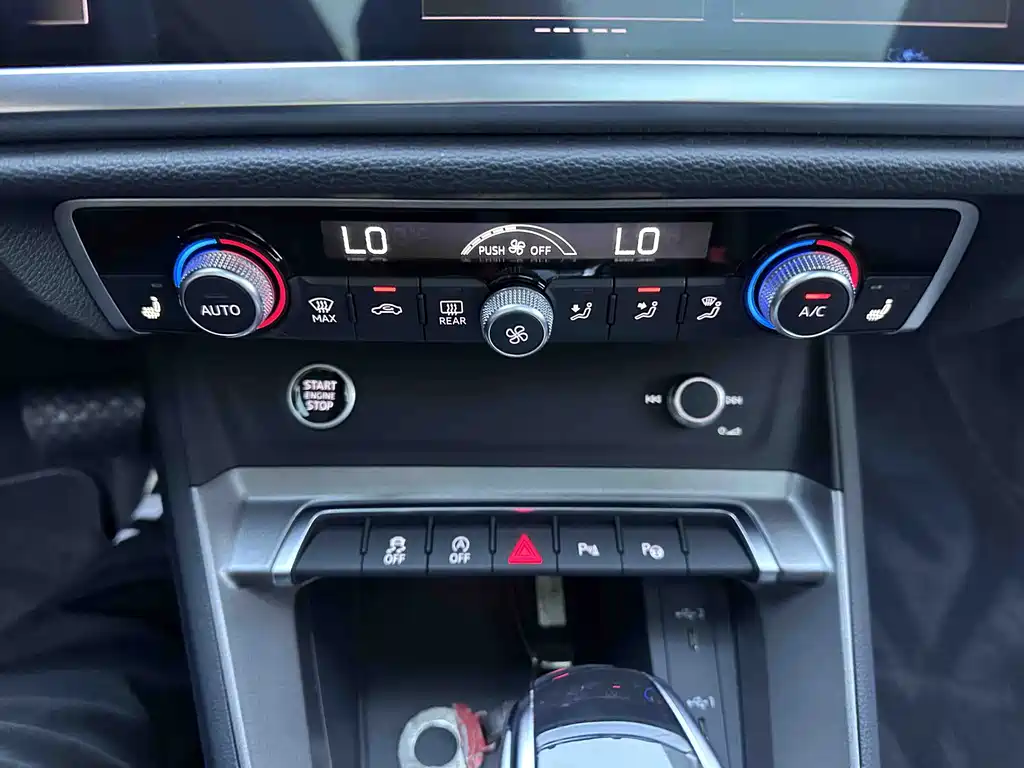 Audi Q3 2022 — фото 16