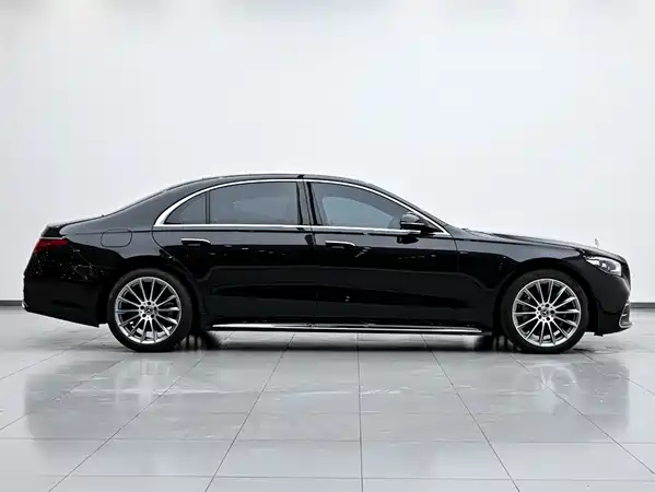 Mercedes-Benz S-Class 2021