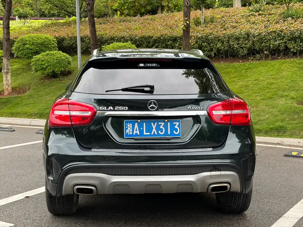 Mercedes-Benz GLA 2015