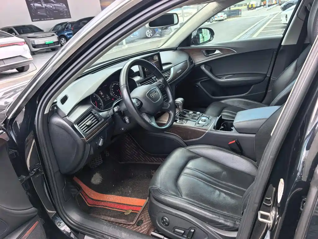 Audi A6L 2012