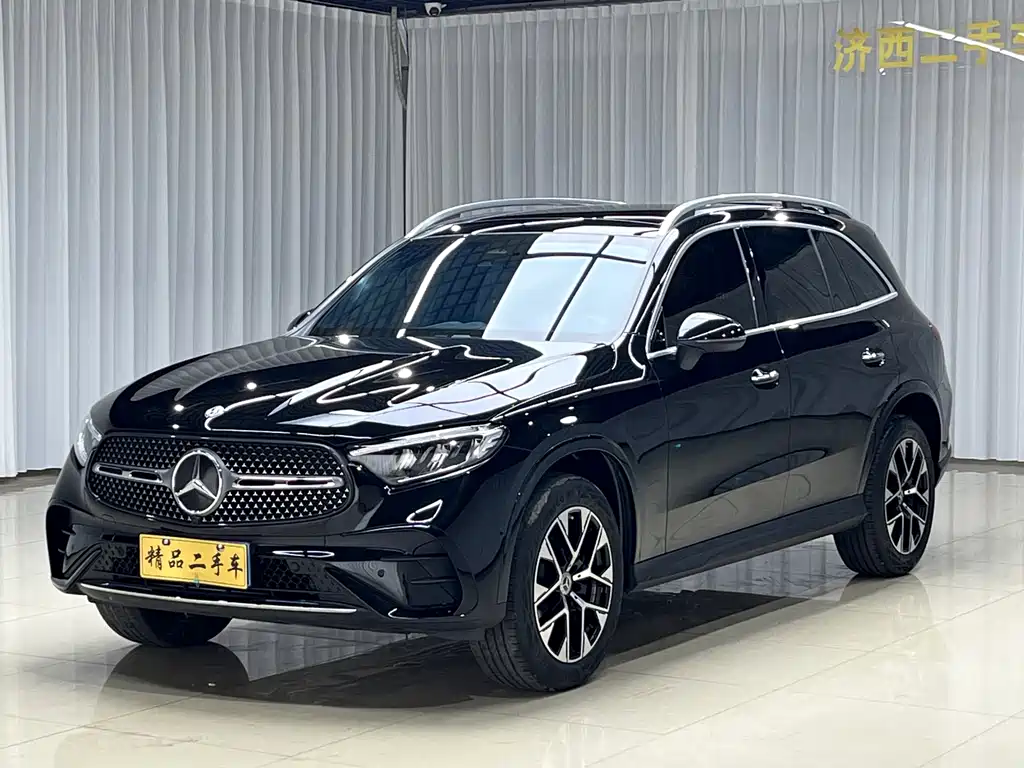 Mercedes-Benz GLC 2024 — фото 1