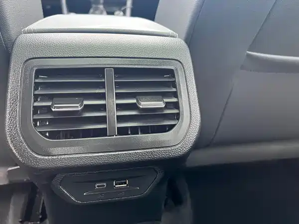 Volkswagen Lavida 2024