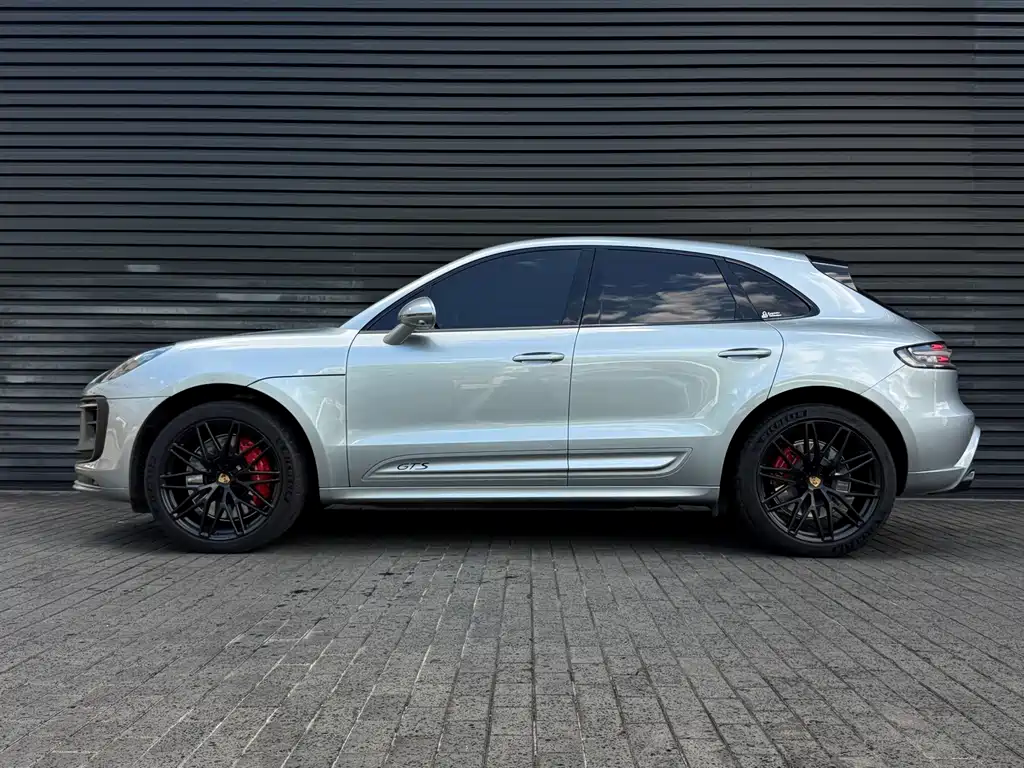 Porsche Macan 2022 — фото 4