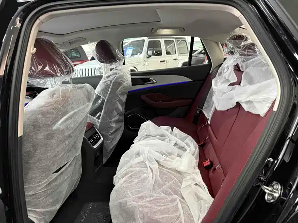 Hongqi H5 2026