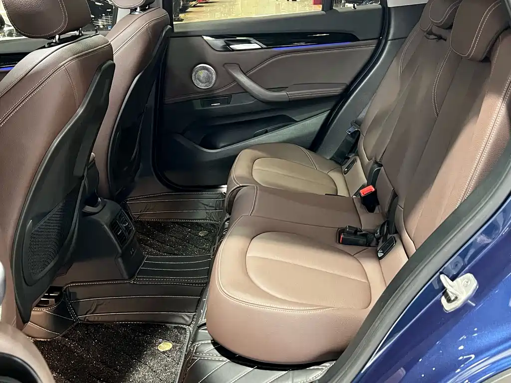 BMW X1 2021 — фото 17
