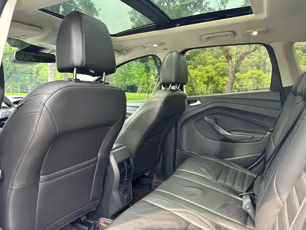 Ford Kuga 2017
