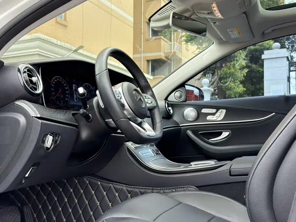 Mercedes-Benz E-Class 2018