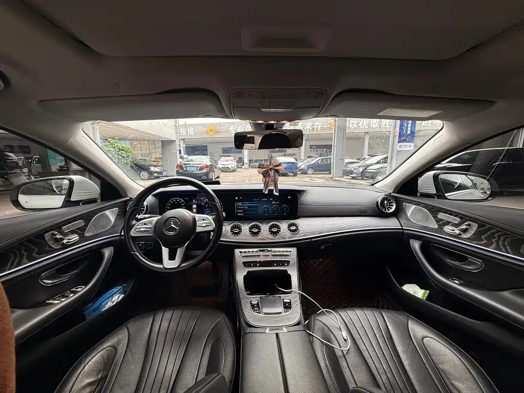 Mercedes-Benz CLS 2020 — фото 6