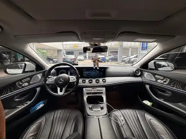 Mercedes-Benz CLS 2020
