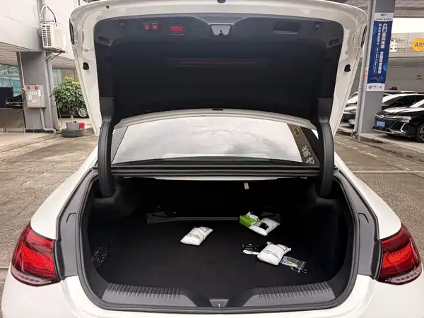 Mercedes-Benz CLS 2020