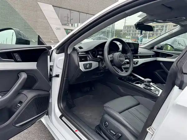 Audi A5 2025
