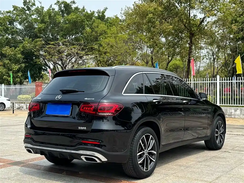 Mercedes-Benz GLC 2021 — фото 3