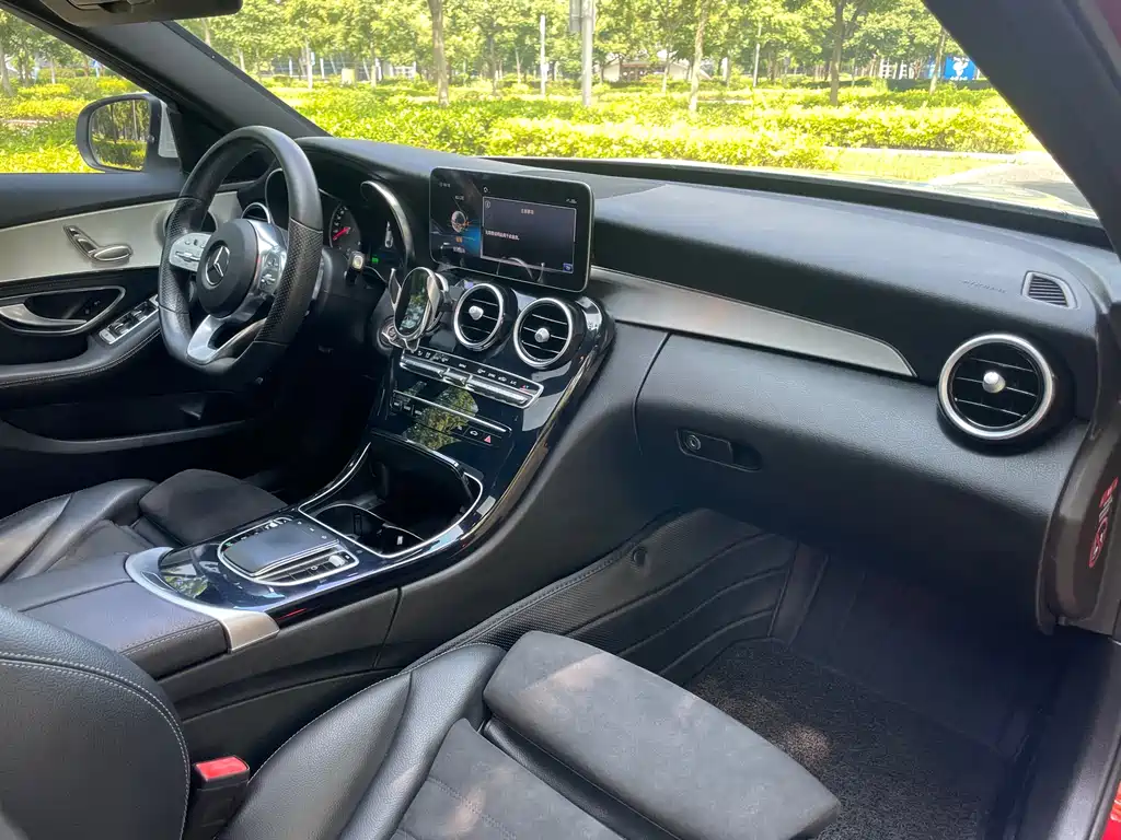 Mercedes-Benz C-Class 2019 — фото 14