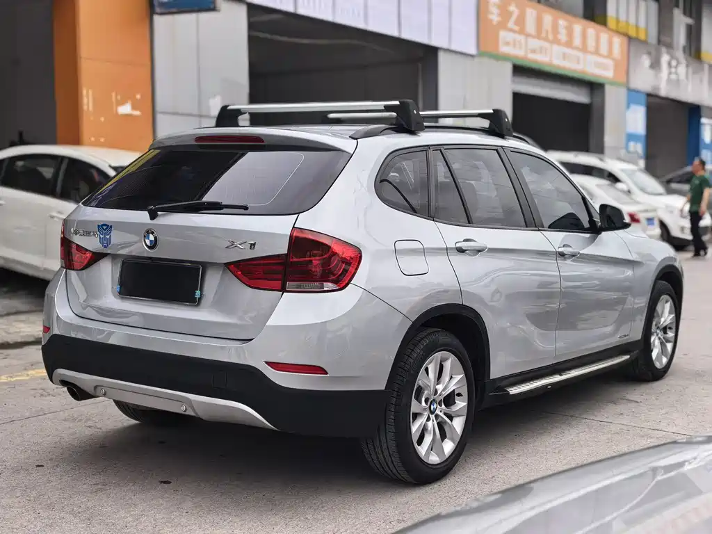 BMW X1 2015 — фото 17